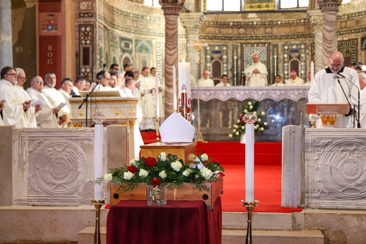 Sveta-misa_-7 Sveta-misa_-7