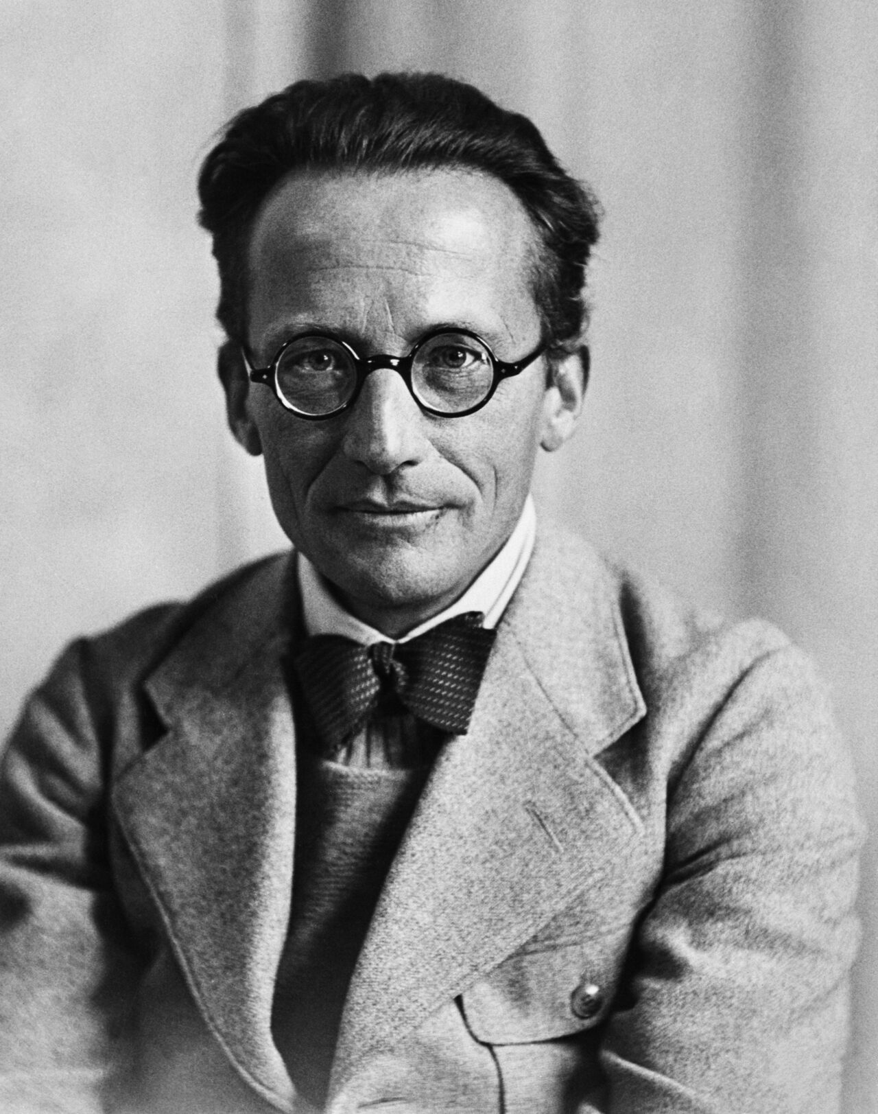 Erwin-Schrodinger-1280x1623.jpg
