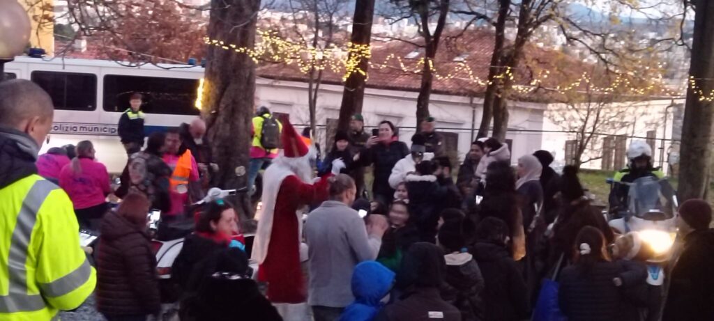 “San Nicolò si mette in moto” anche a Casa La Madre “San Nicolò si mette in moto” anche a Casa La Madre