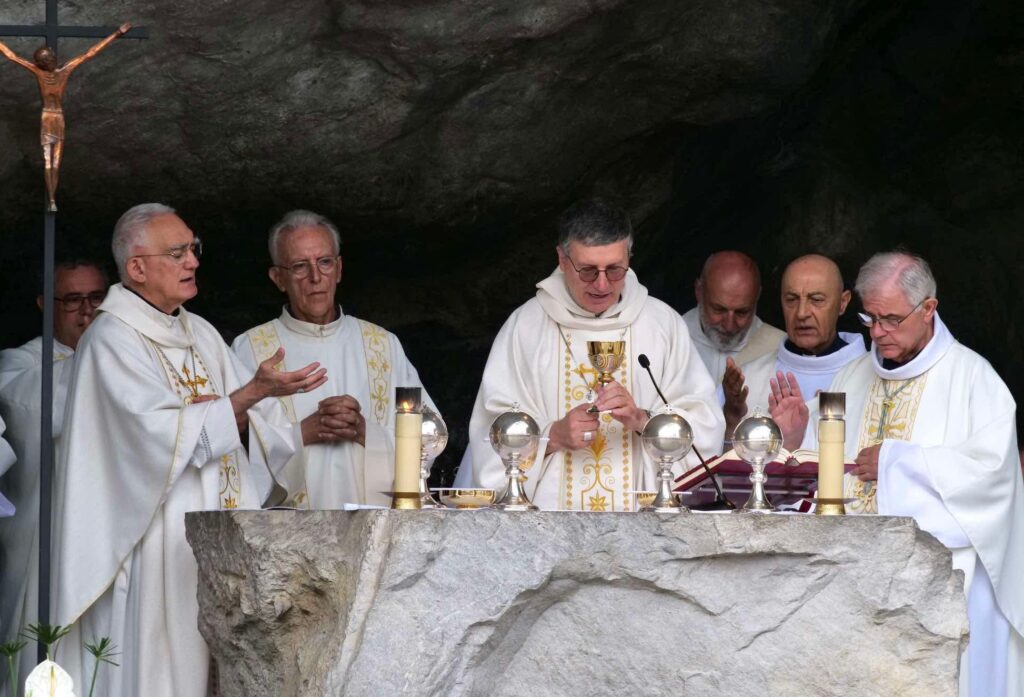 La testimonianza di un Dio che irrompe nella ferialità